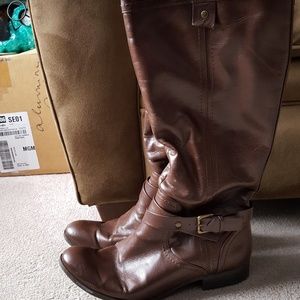 Unisa Brown knee boots